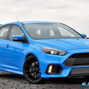 2016-Ford-Focu-RS-129-876x535.jpg